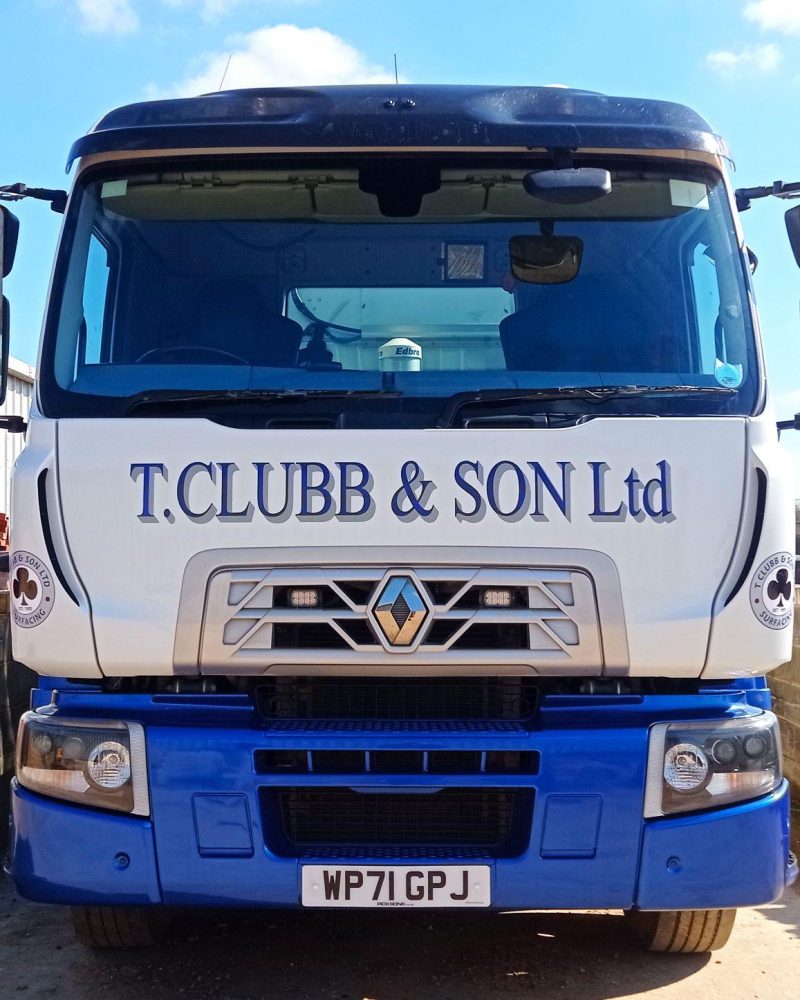 tclubb-son-liveried-truck-front-view